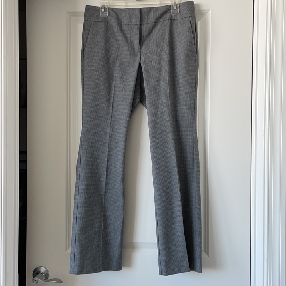 Ann Taylor light gray pants, size 8P. Never worn!